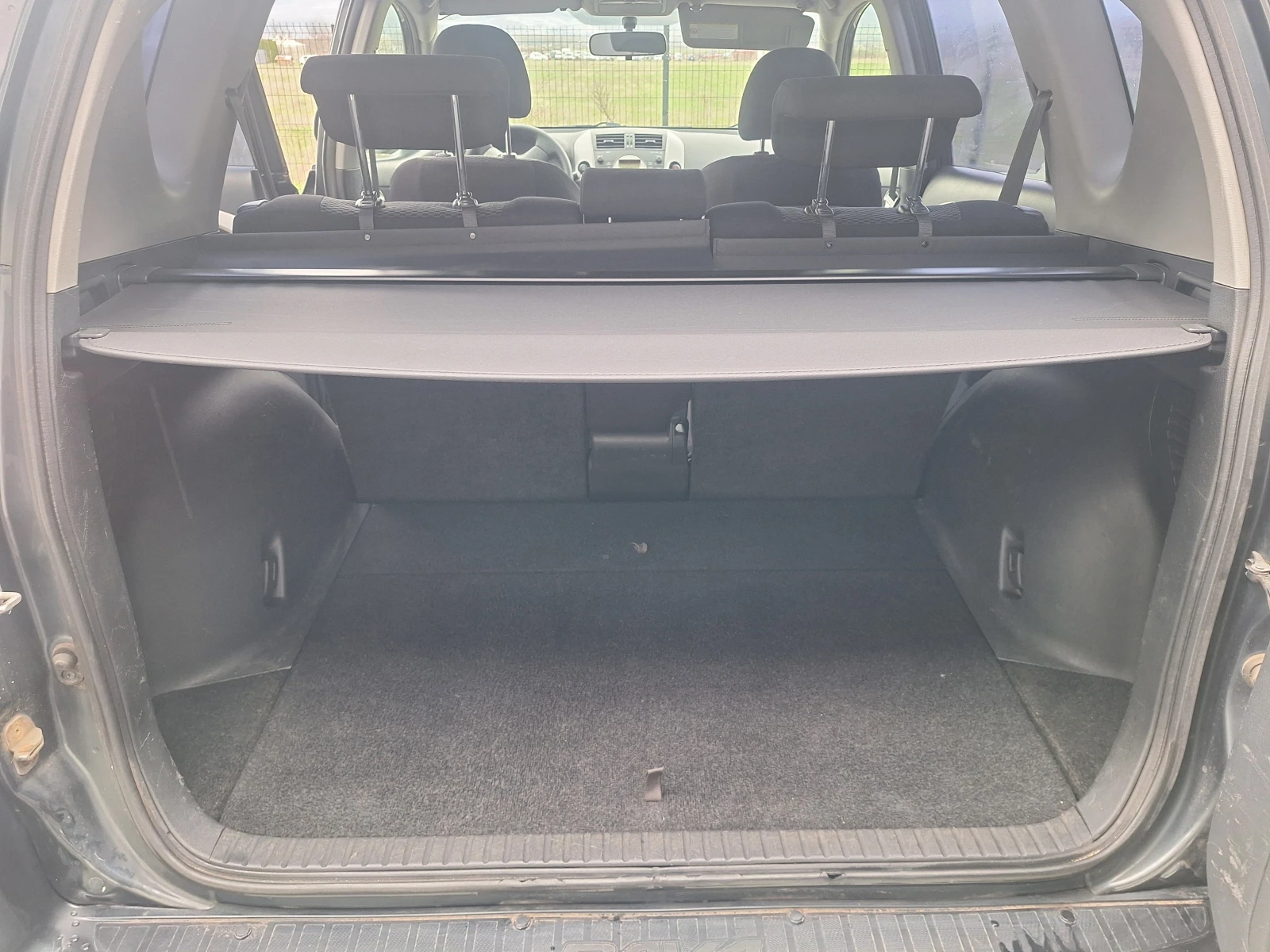 Toyota Rav4 2.2d4d 136k.c, снимка 13 - Автомобили и джипове - 54057733