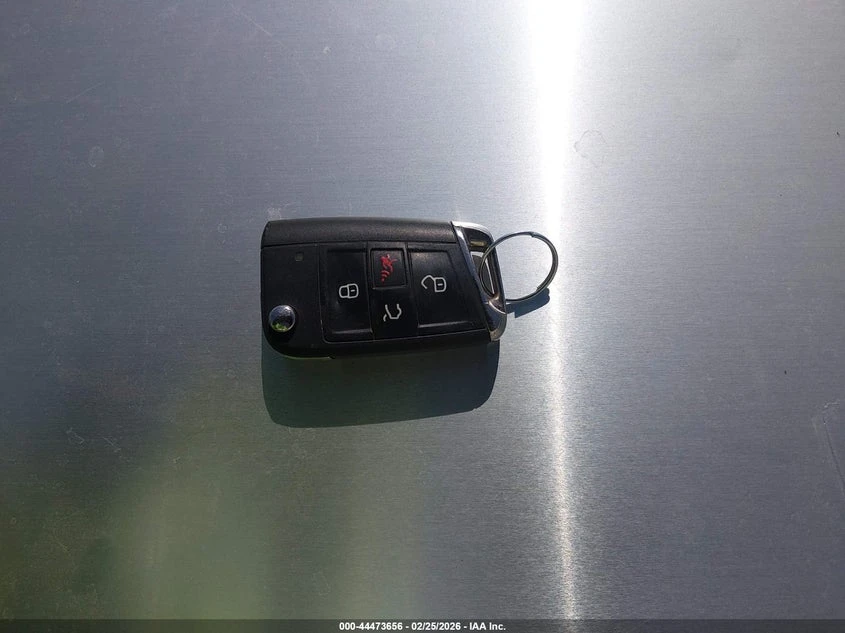 VW Tiguan 2.0L I-4 DI, DOHC, VVT, TURBO, 184HP All Wheel | Mobile.bg � ����������� 11