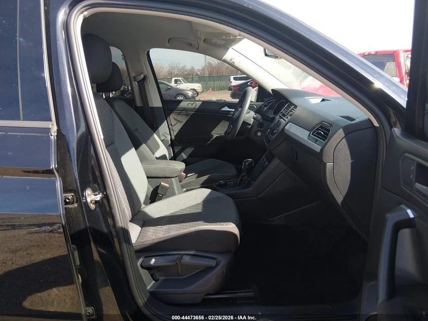 VW Tiguan 2.0L I-4 DI, DOHC, VVT, TURBO, 184HP All Wheel | Mobile.bg � ����������� 5