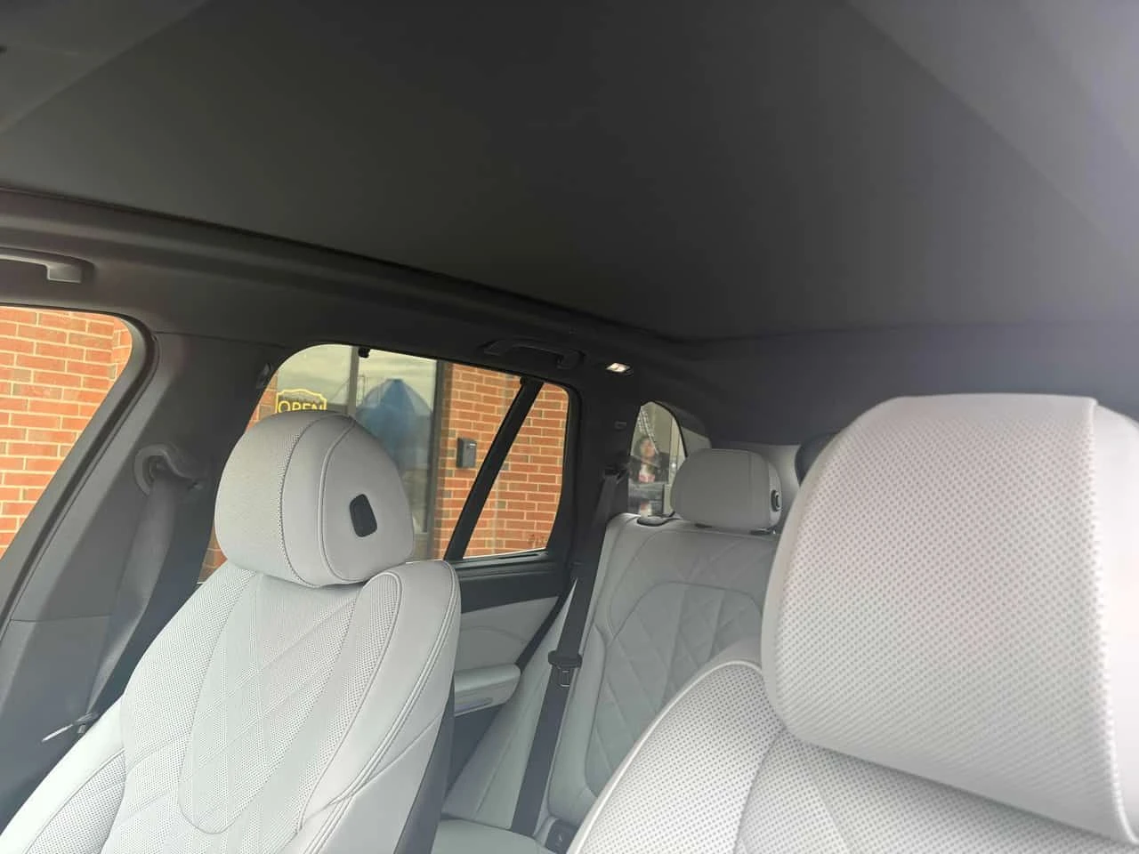 BMW X5 * xDrive40i * DISTRONIC* HARMAN/KARDON* 360* HUD* , снимка 11 - Автомобили и джипове - 54478221