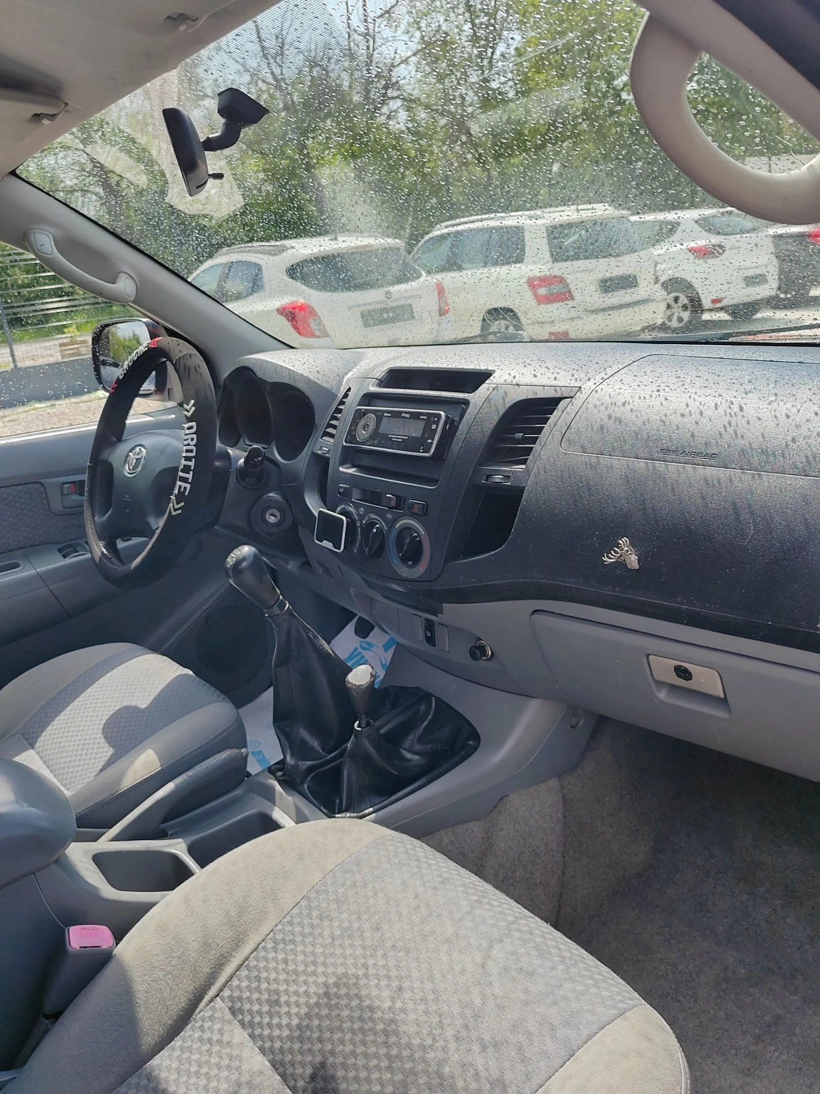 Toyota Hilux 2.5, 120к.с. ТОП , снимка 10 - Автомобили и джипове - 54509429