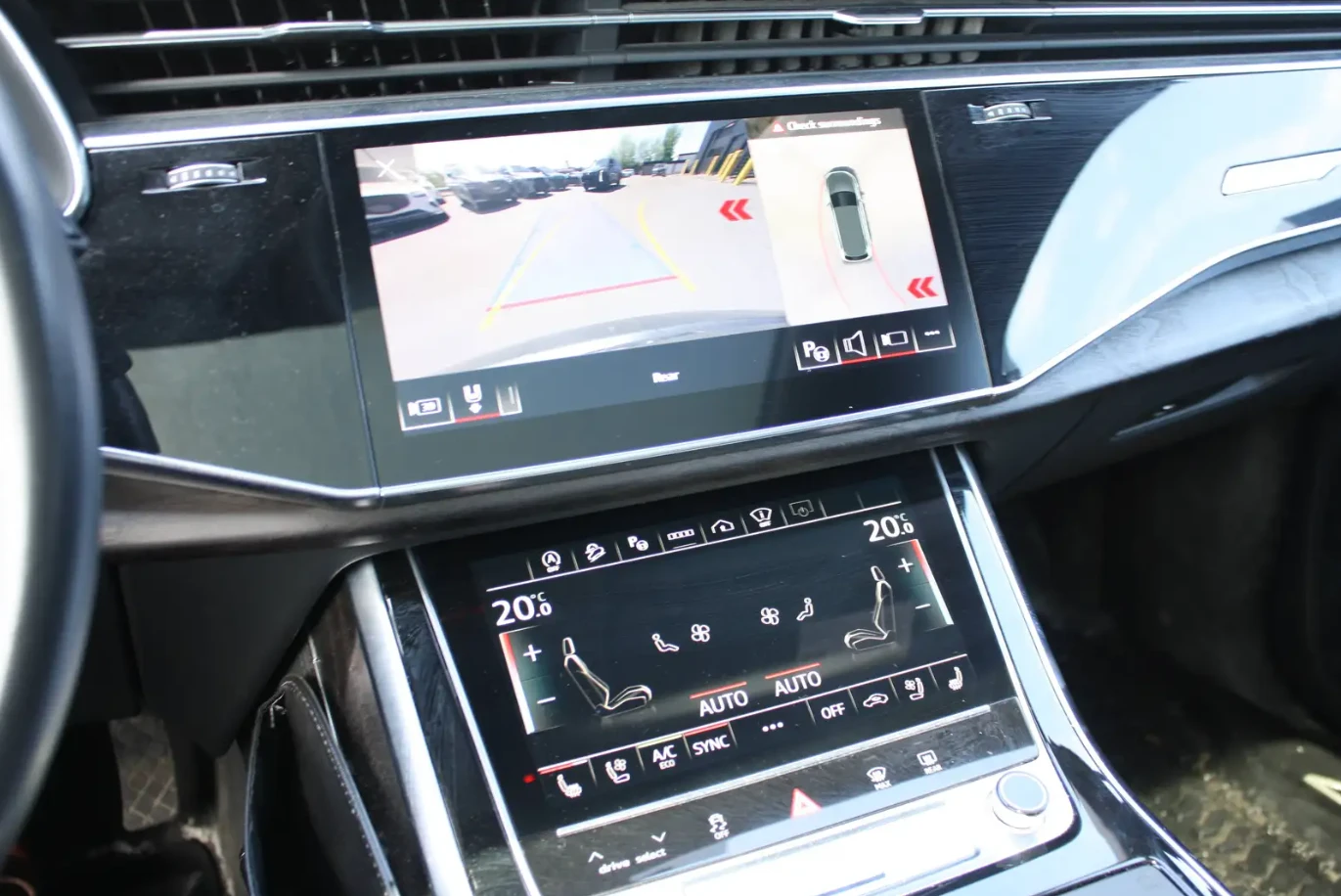 Audi Q7 2023 Audi Q7 Technik, снимка 9 - Автомобили и джипове - 54759718