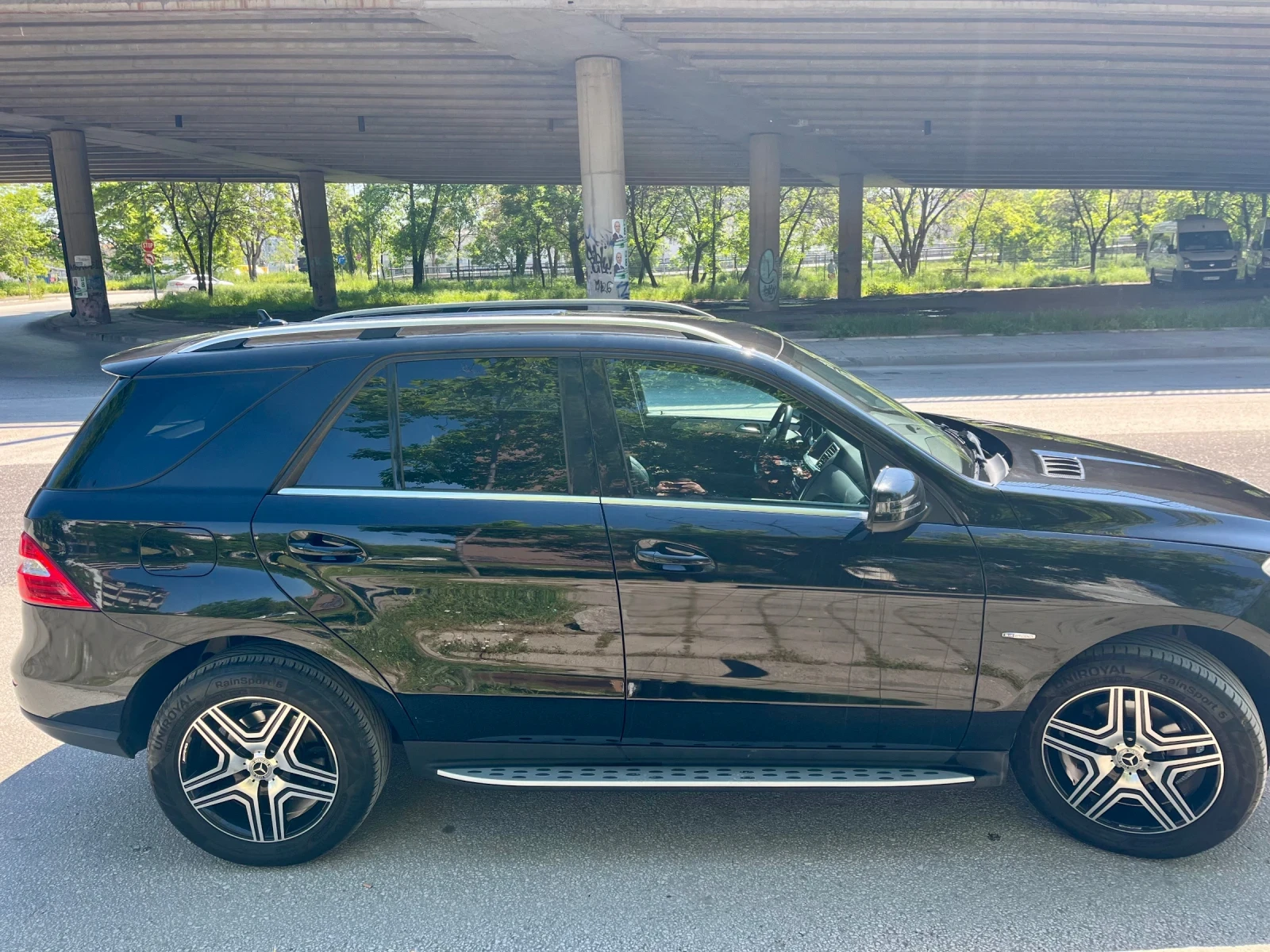 Mercedes-Benz ML 350 BlueTec 4Matic, снимка 5 - Автомобили и джипове - 55894269