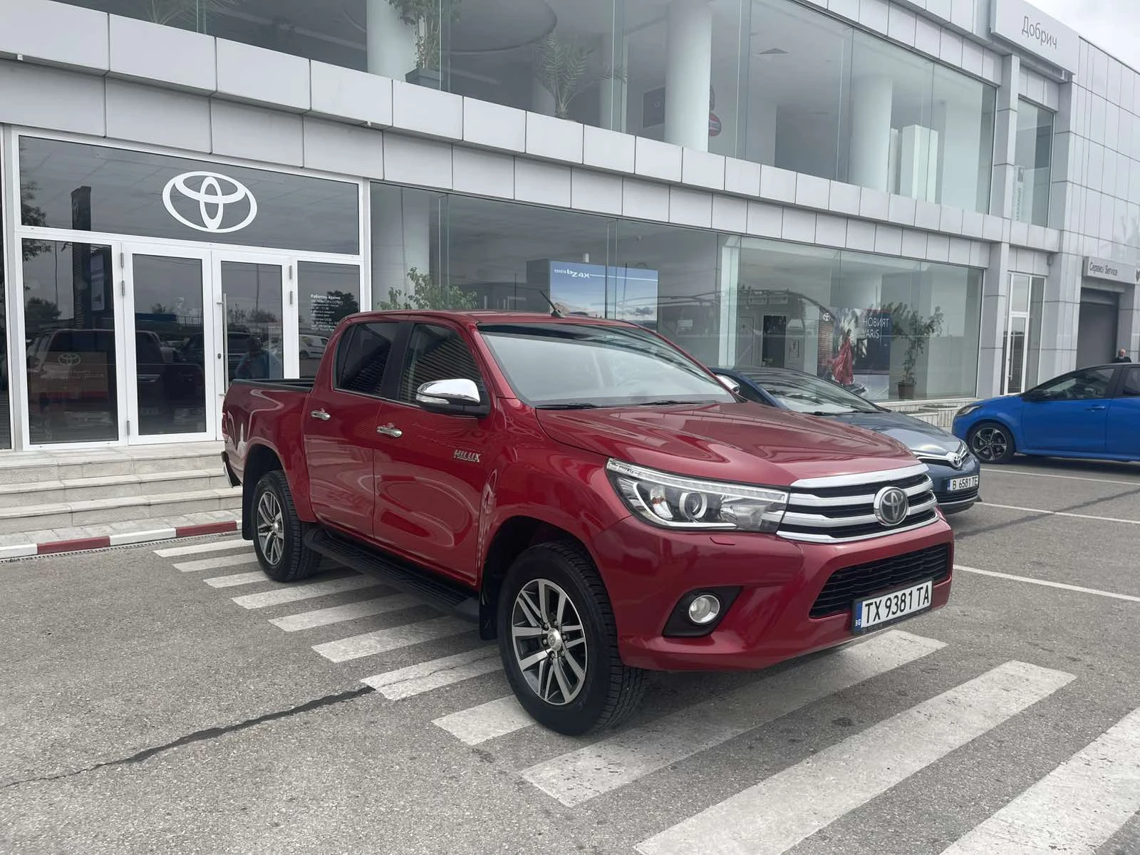 Toyota Hilux 2.4 D