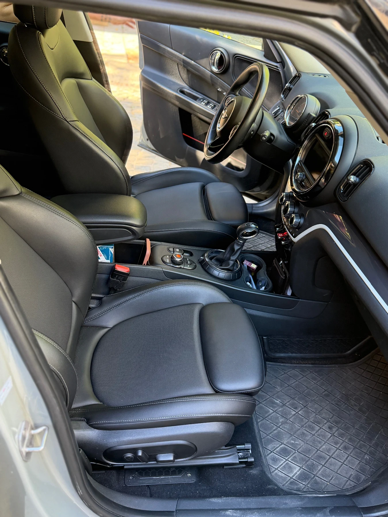 Mini Countryman S ALL4 2.0 192, снимка 9 - Автомобили и джипове - 56346741