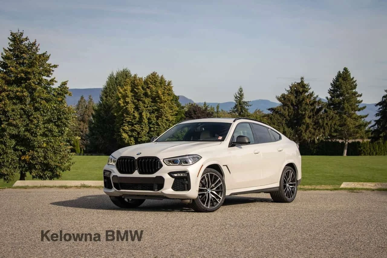 BMW X6 * 40i xDrive40i M Carbon Exterior and Enhanced pac