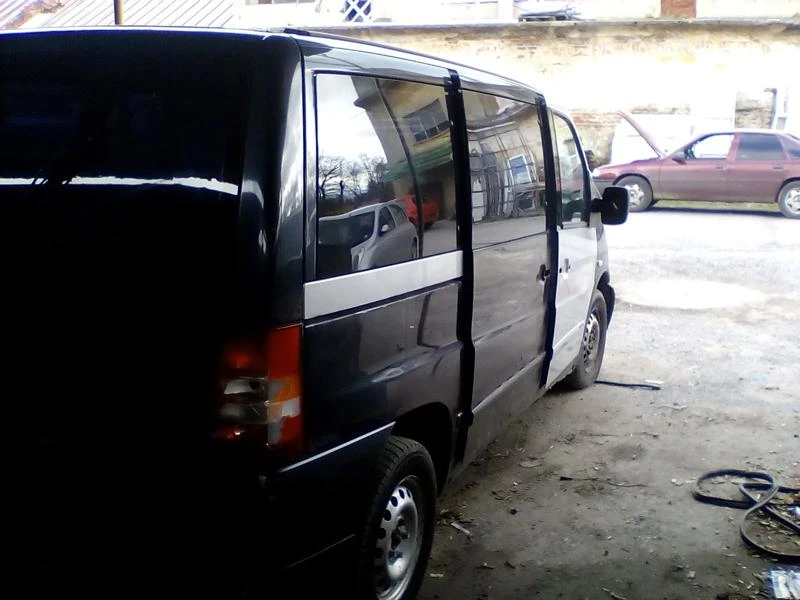 Mercedes-Benz Vito 112CDI, снимка 6 - Бусове и автобуси - 24302835