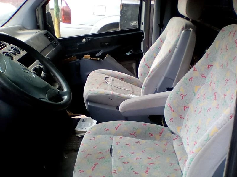 Mercedes-Benz Vito 112CDI, снимка 8 - Бусове и автобуси - 24302835