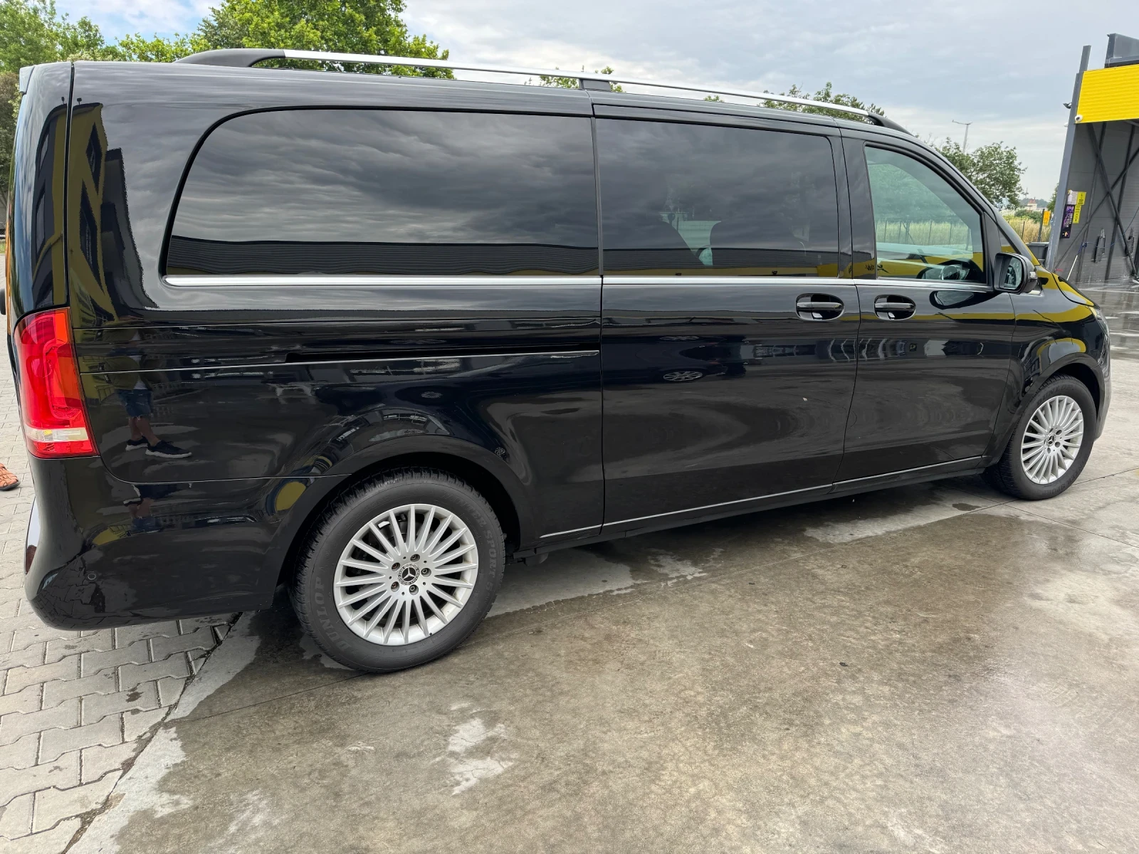 Mercedes-Benz V 250  - изображение 5