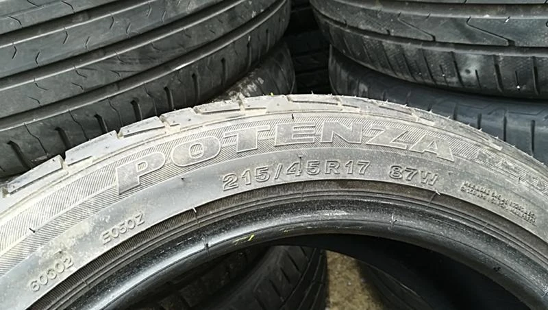 Гуми Летни 215/45R17, снимка 5 - Гуми и джанти - 25087118