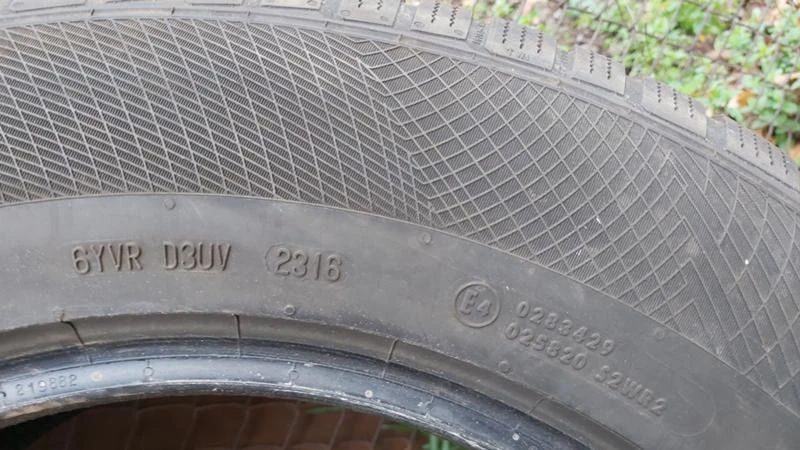 Гуми Зимни 255/60R17, снимка 9 - Гуми и джанти - 27400481