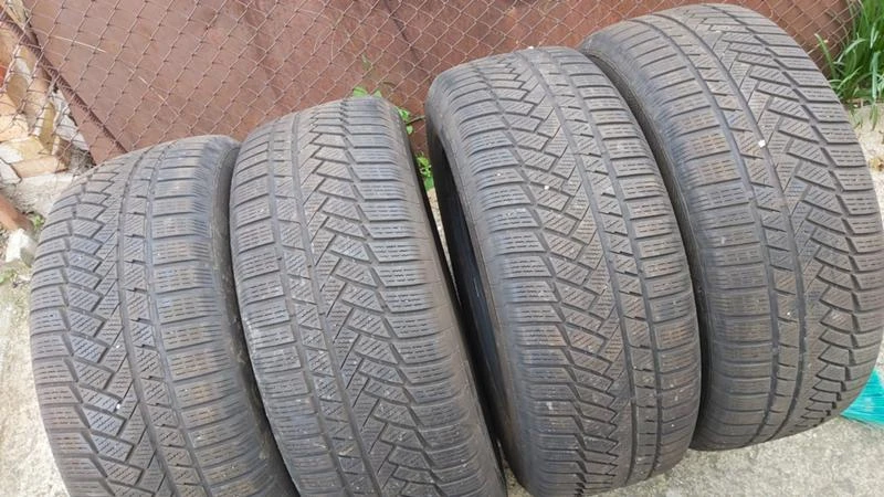 Гуми Зимни 255/60R17, снимка 2 - Гуми и джанти - 27400481