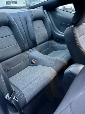Ford Mustang Ecoboost, снимка 13