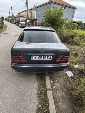 Mercedes-Benz E 320, снимка 5