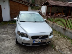 Volvo S40 2.0D, снимка 2