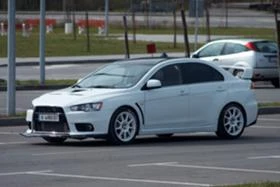 Mitsubishi Lancer Evolution X  | Mobile.bg    6