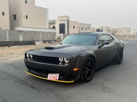 Dodge Challenger R/T, снимка 11