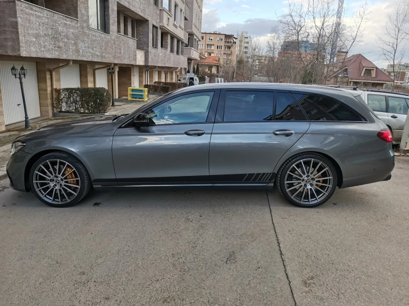 Mercedes-Benz E 350 D 4MATIC AMG, снимка 4 - Автомобили и джипове - 43884115