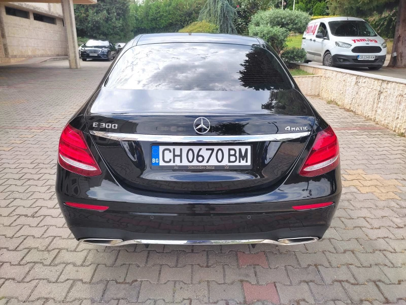 Mercedes-Benz E 300 AMG* * LINE* * Дистроник* * 4-matic* * Подрев-Обду, снимка 6 - Автомобили и джипове - 47147587