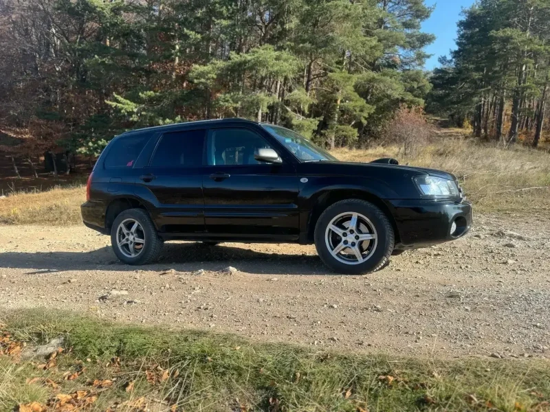 Subaru Forester 2.0 XT, снимка 1 - Автомобили и джипове - 48032693