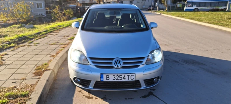 VW Golf Plus, снимка 1 - Автомобили и джипове - 48265739