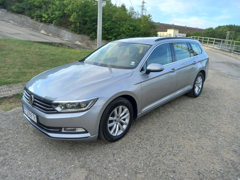 VW Passat, снимка 2 - Автомобили и джипове - 49248199