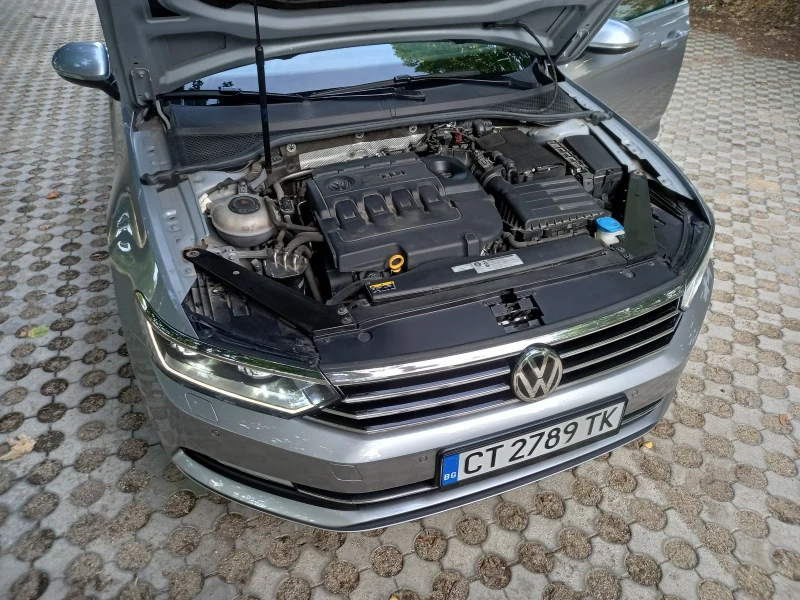 VW Passat, снимка 14 - Автомобили и джипове - 49248199