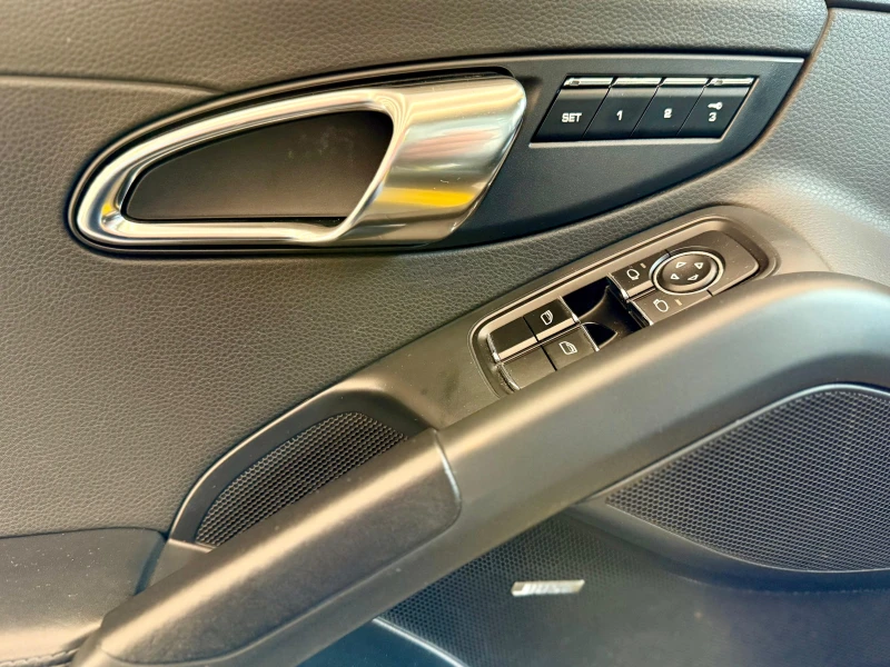Porsche Cayman S* 981* WirelessCarPlay* Alcantara* Carbon* Лизинг, снимка 7 - Автомобили и джипове - 51677434