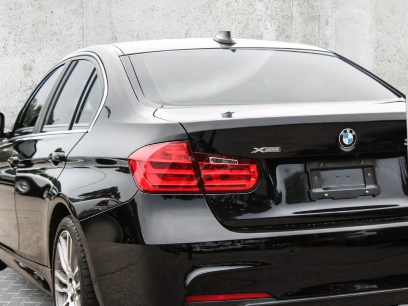 BMW 335 * 335i xDrive AWD | SiriusXM| HtdSeats| Sunroof| *, снимка 7 - Автомобили и джипове - 52931572