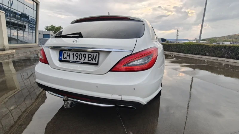 Mercedes-Benz CLS 350 CLS Shooting Brake 4M AMG Line + LED+ AHK, снимка 4 - Автомобили и джипове - 53213896