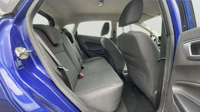 Ford Fiesta 1.25i, снимка 10 - Автомобили и джипове - 53502162