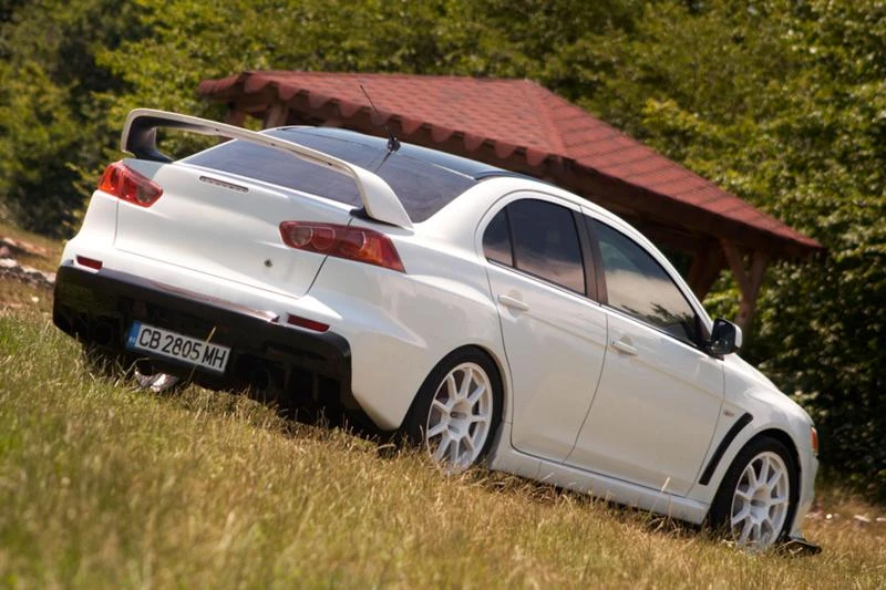 Mitsubishi Lancer Evolution X , снимка 3 - Автомобили и джипове - 47489194