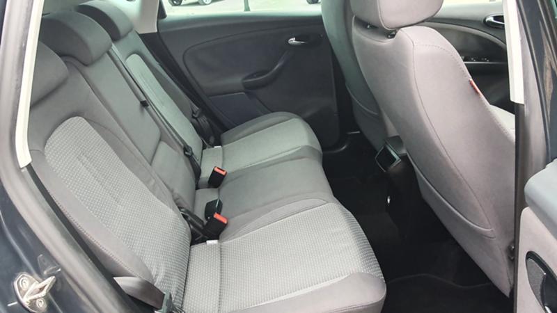 Seat Altea 1.9TDI 105к.с., снимка 15 - Автомобили и джипове - 35588095