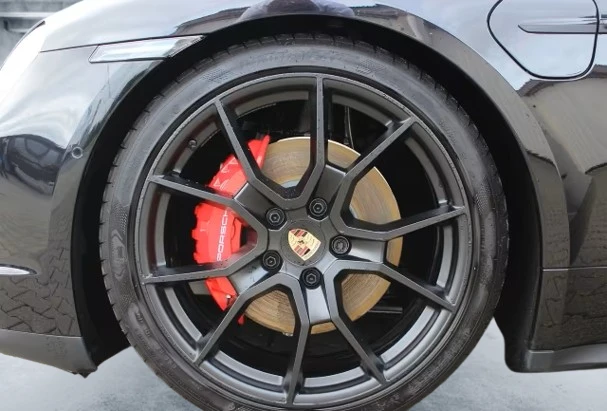 Porsche Taycan 4S Sport Turismo = Sport Chrono = Гаранция - изображение 4