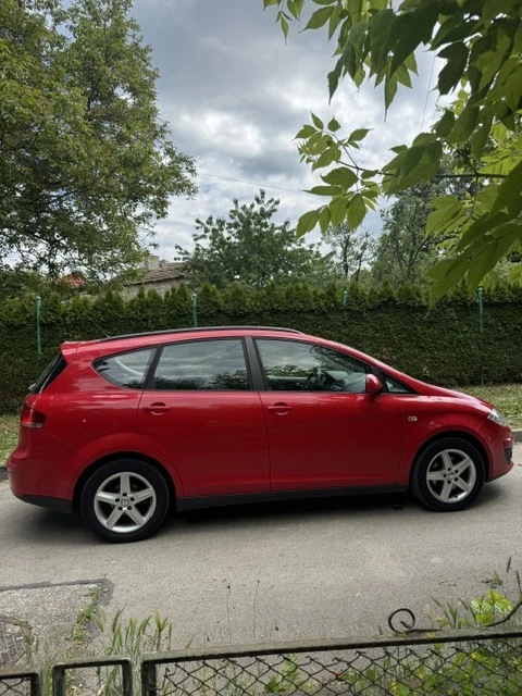 Seat Altea XL, снимка 3 - Автомобили и джипове - 54657052