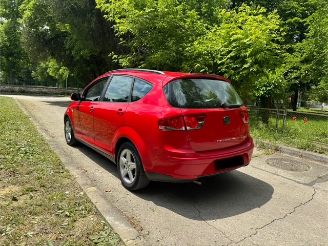 Seat Altea XL, снимка 4 - Автомобили и джипове - 54657052