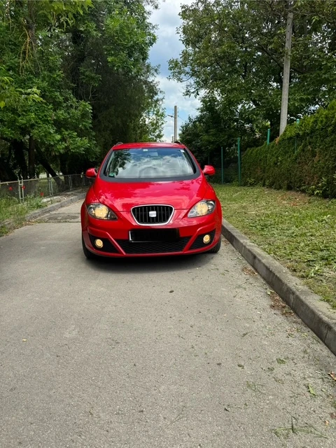 Seat Altea XL, снимка 2 - Автомобили и джипове - 54657052