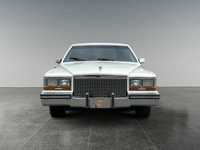 Cadillac Brougham 5.0* V8* RWD* , снимка 8 - Автомобили и джипове - 55539064