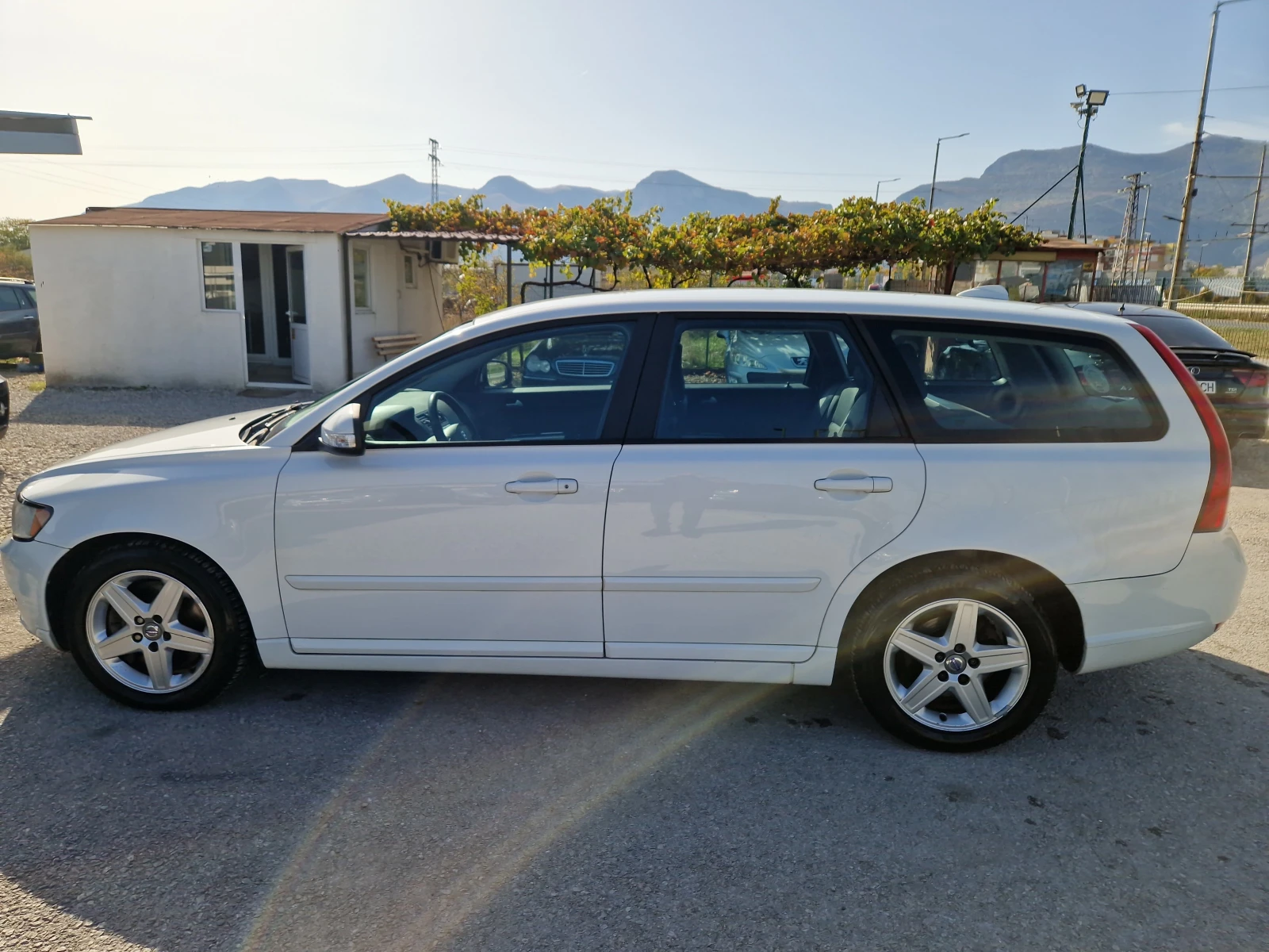 Volvo V50 2.0d 136k автомат  италия - изображение 8