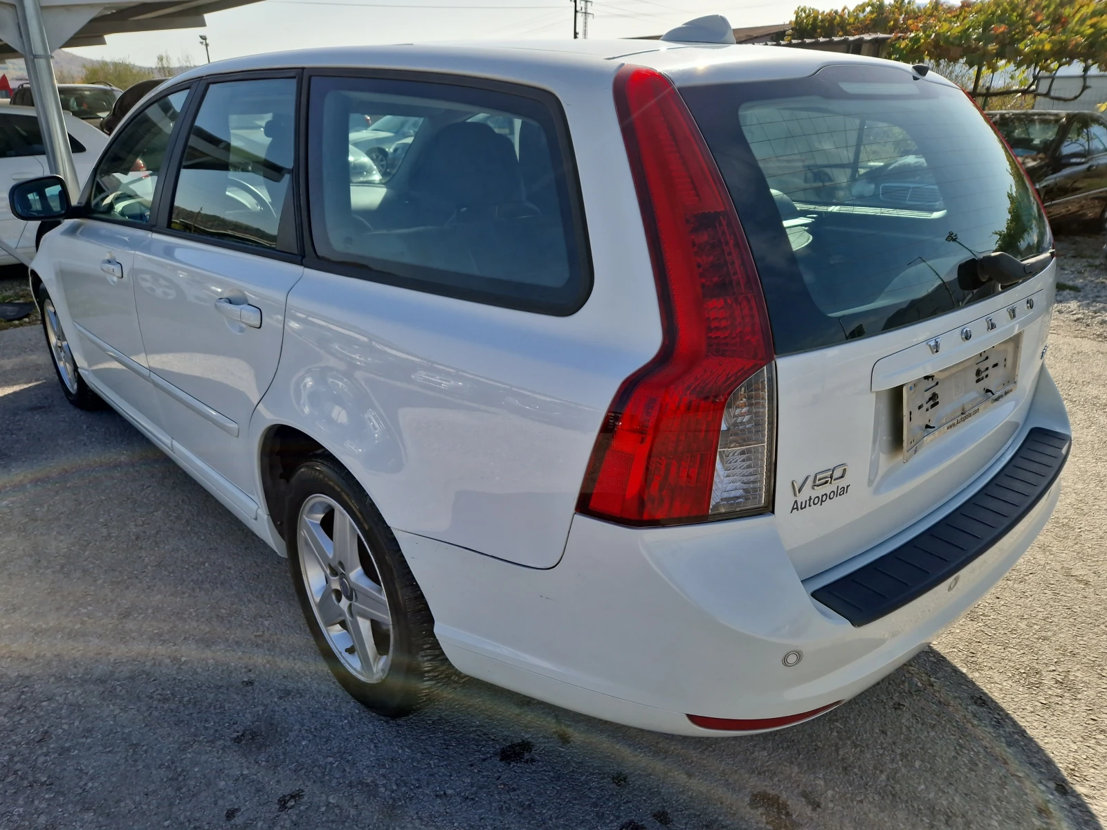 Volvo V50 2.0d 136k автомат  италия - изображение 7