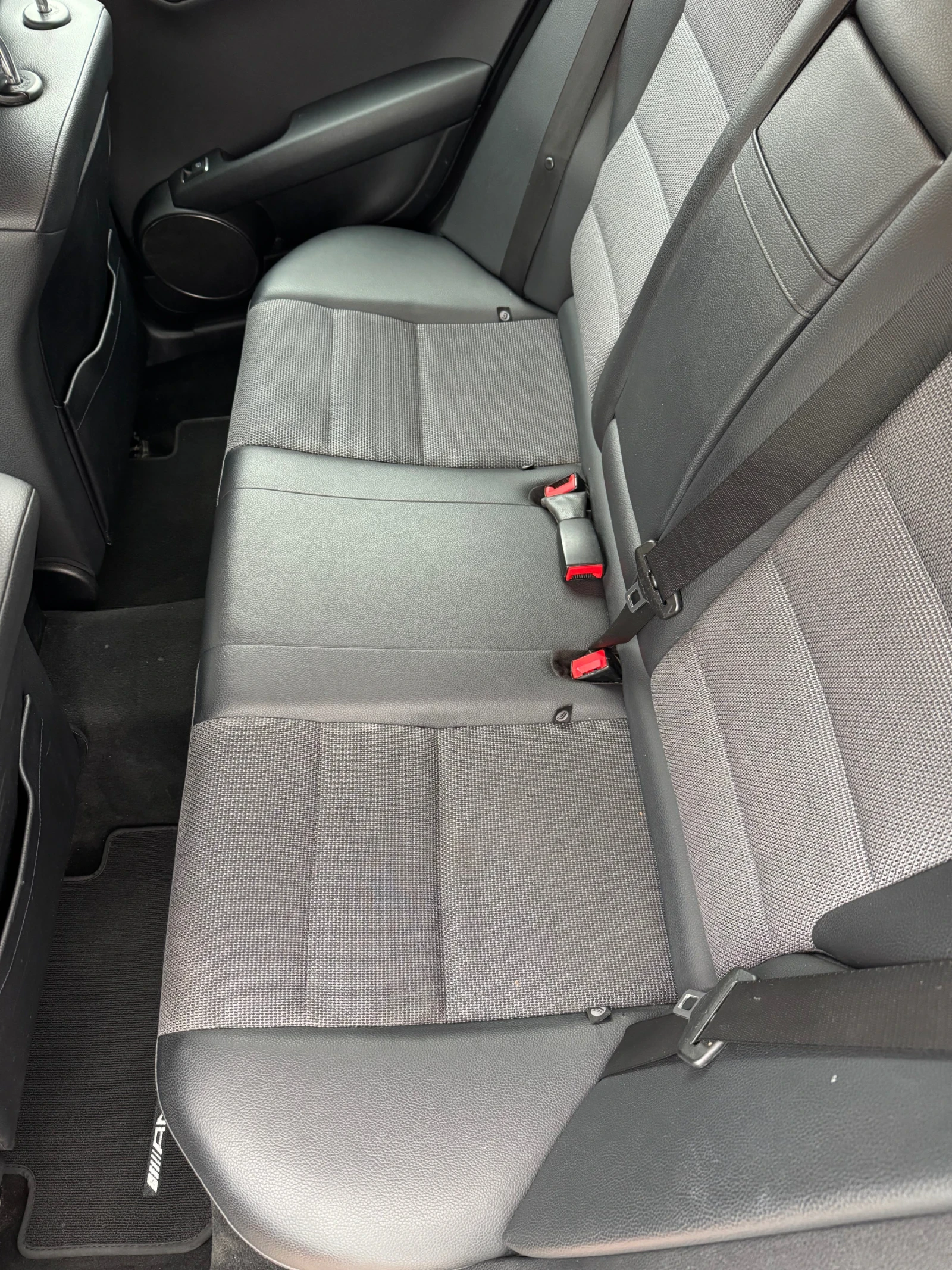 Mercedes-Benz C 220 Facelift AMG  170 | Mobile.bg   12