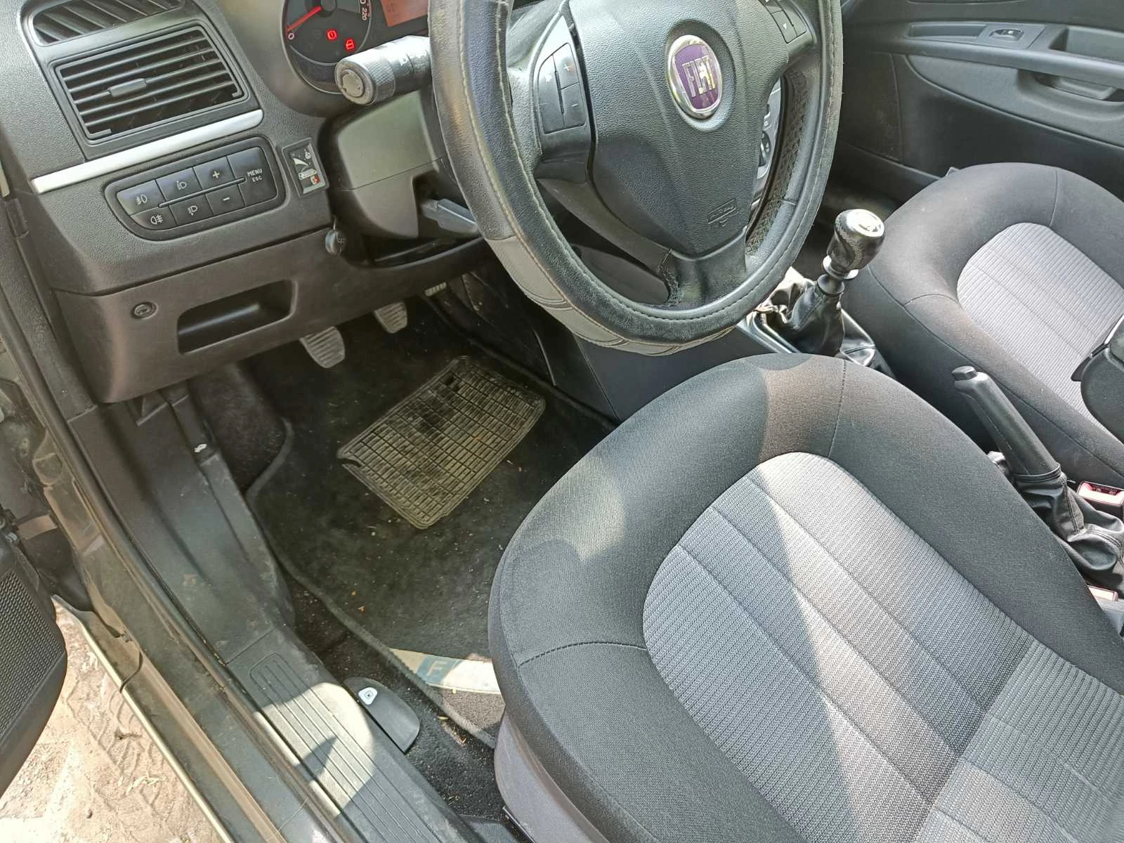 Fiat Linea  - изображение 6