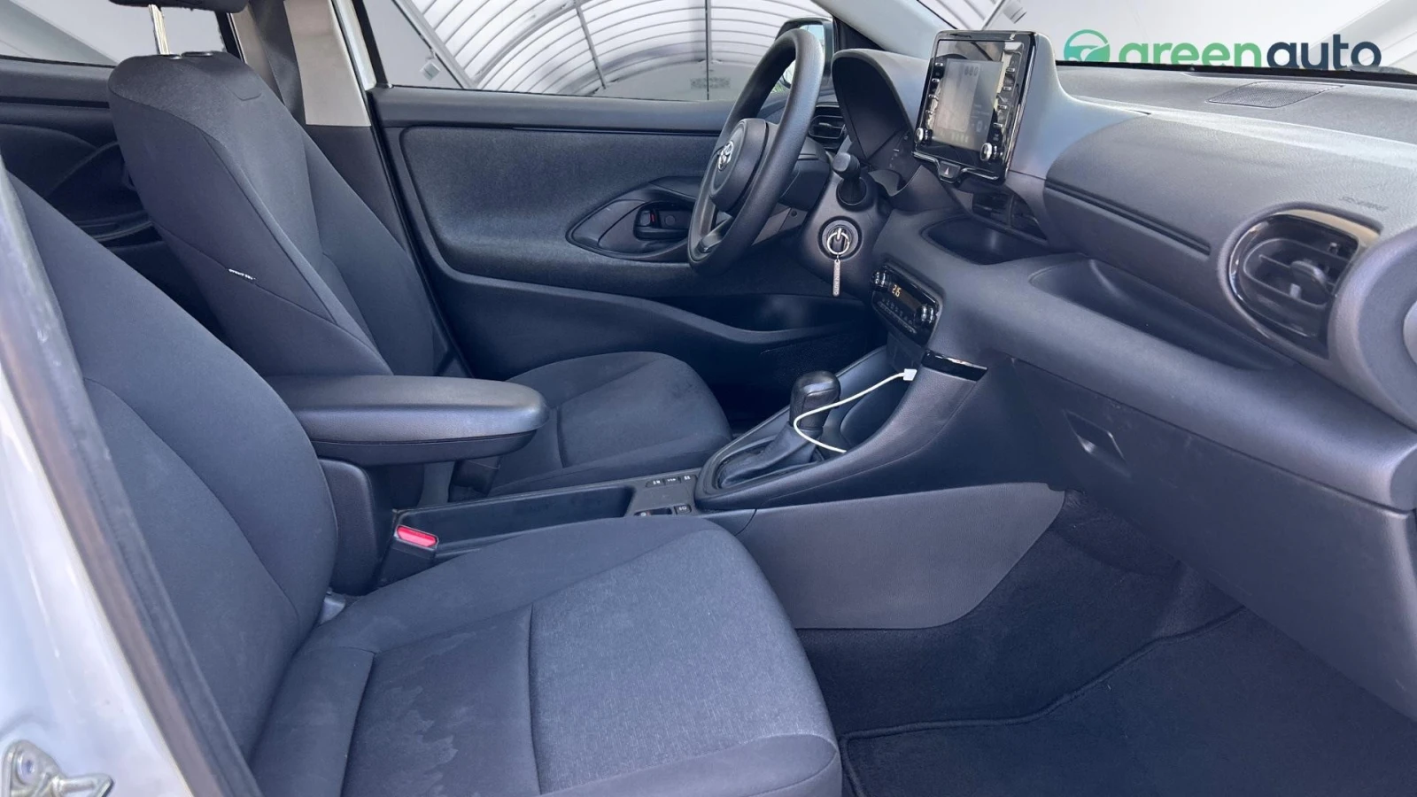 Toyota Yaris 1.5 HSD, Месечна вноска от 399 лв. - изображение 8