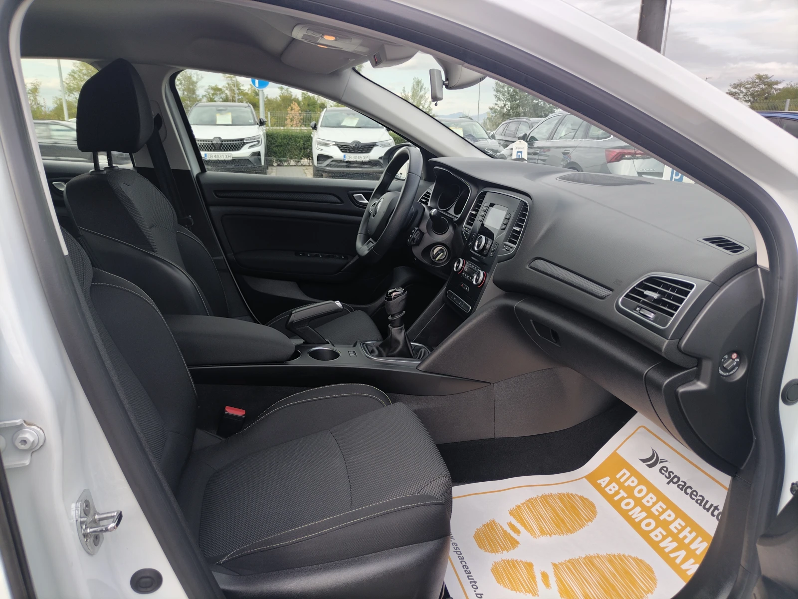 Renault Megane 1.3TCe 140 ../Life | Mobile.bg   12