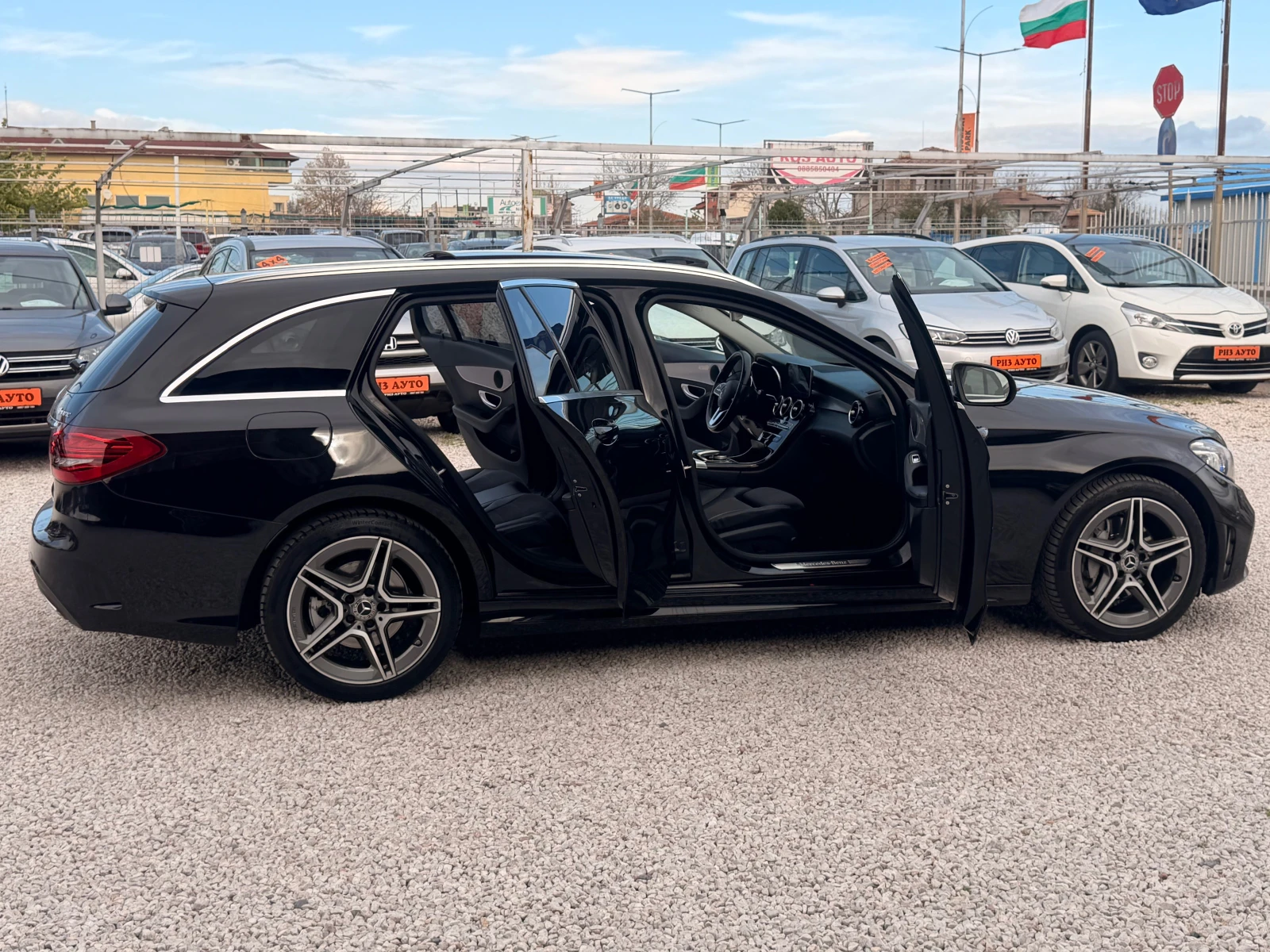 Mercedes-Benz C 220 AMG-LINE* 4MATIC* PANORAMA* DIGITAL* DISTRONIK*  - изображение 6