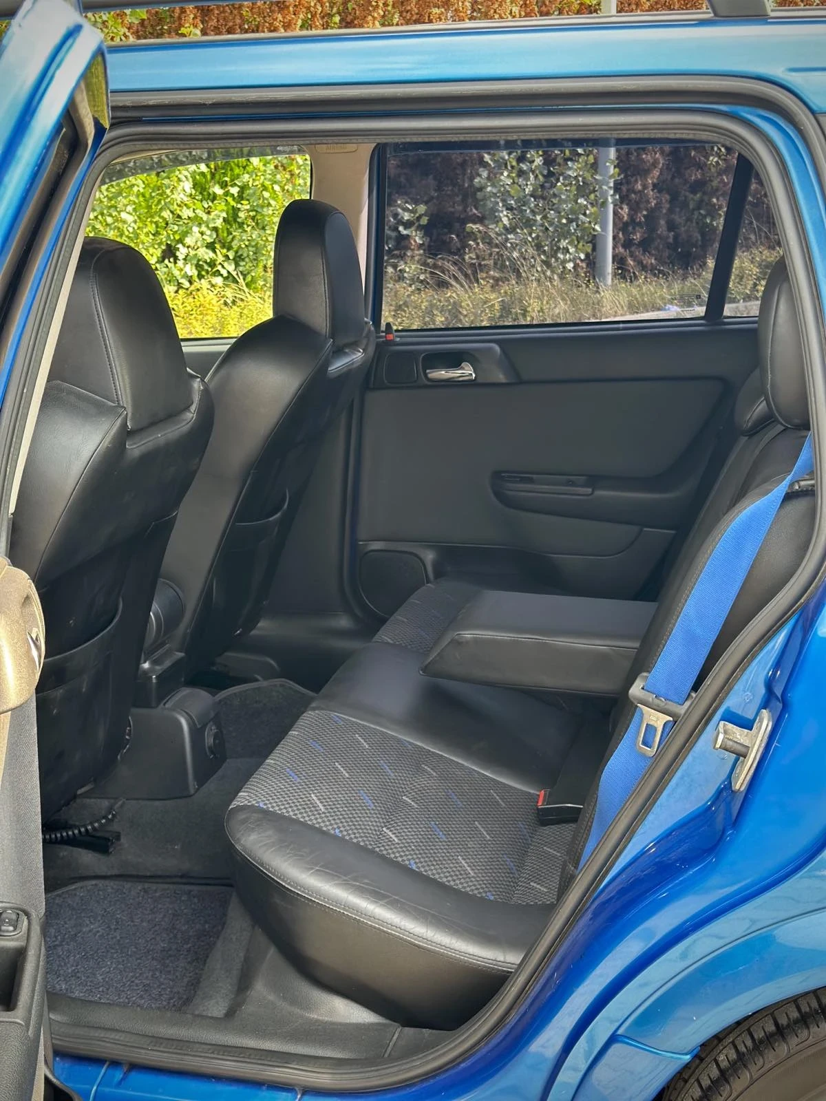 Opel Astra OPC - изображение 7