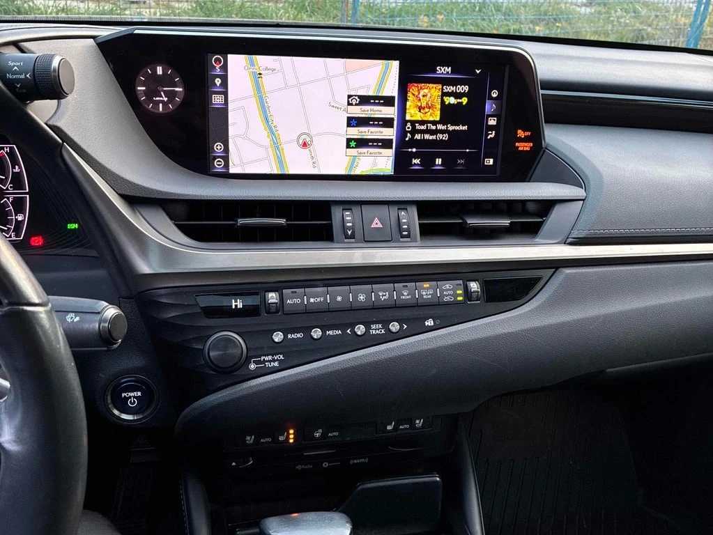 Lexus ES * 300h * CARFAX *    | Mobile.bg   9