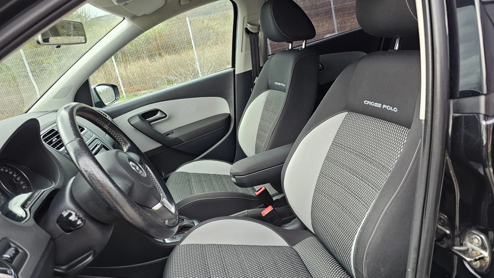 VW Polo 1.6TDI Cross Polo Avtomatik | Mobile.bg   14