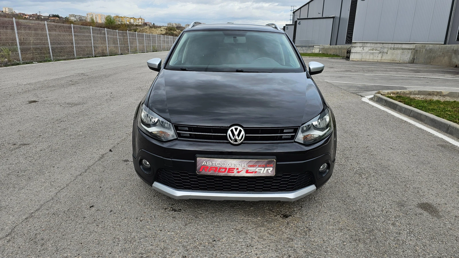 VW Polo 1.6TDI Cross Polo Avtomatik - изображение 8