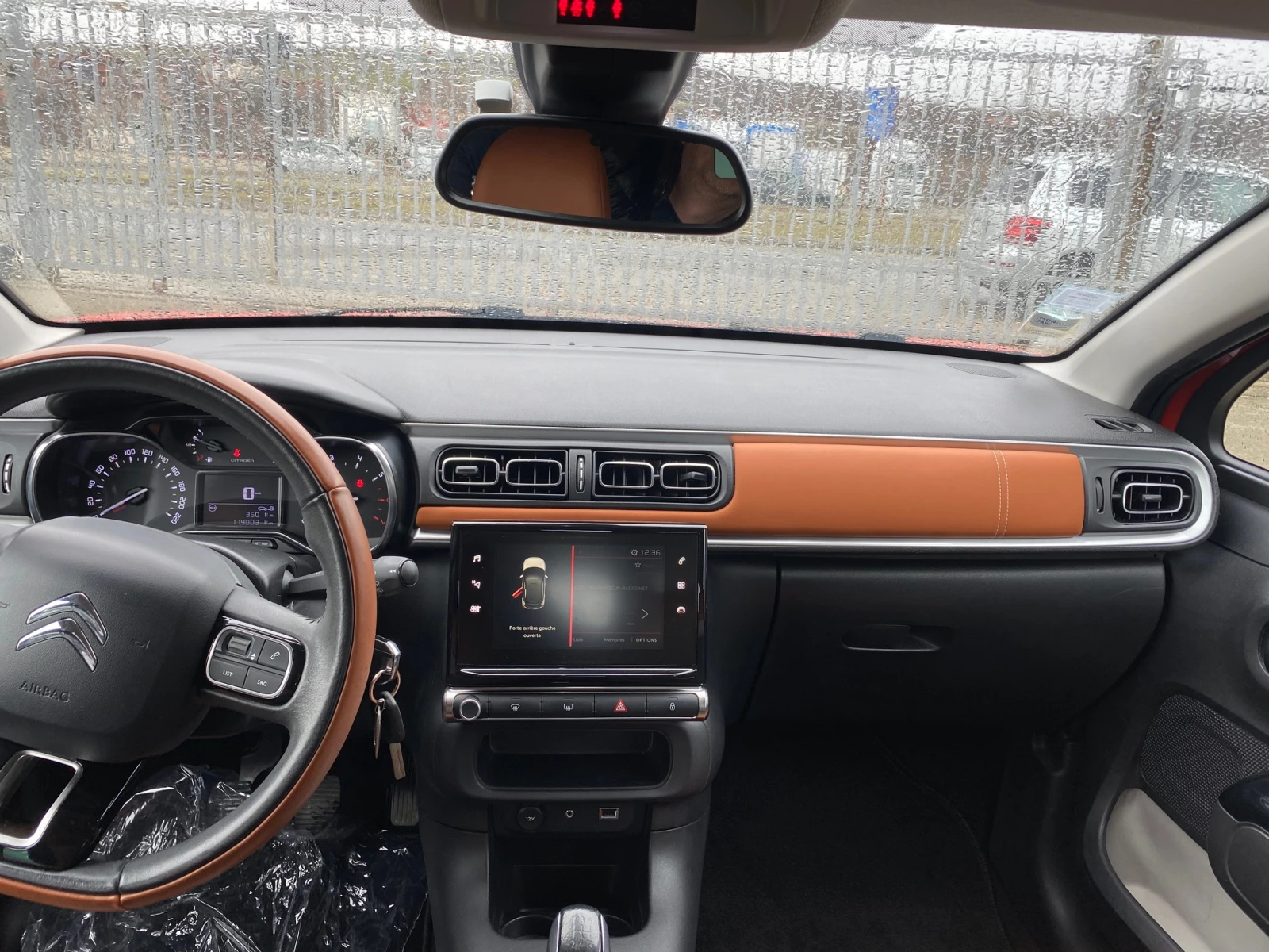 Citroen C3 1, 2 LUXURY EDITION - изображение 8